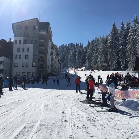 Stenata Huge Ski To Door Apartment パンポロボ エクステリア 写真