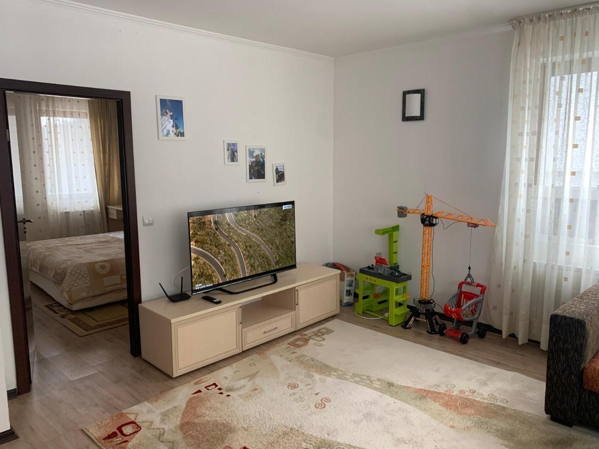 Stenata Huge Ski To Door Apartment パンポロボ エクステリア 写真