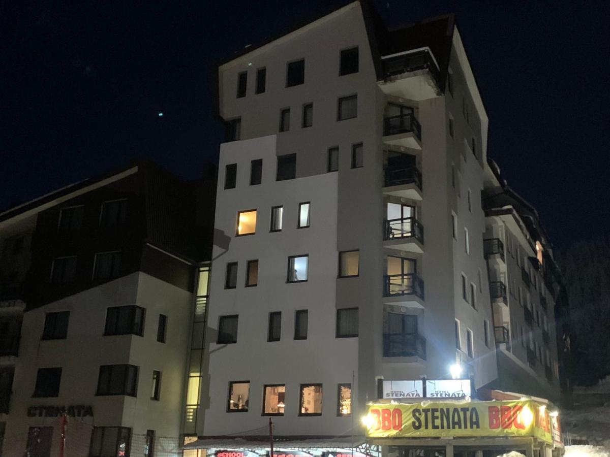 Stenata Huge Ski To Door Apartment パンポロボ エクステリア 写真