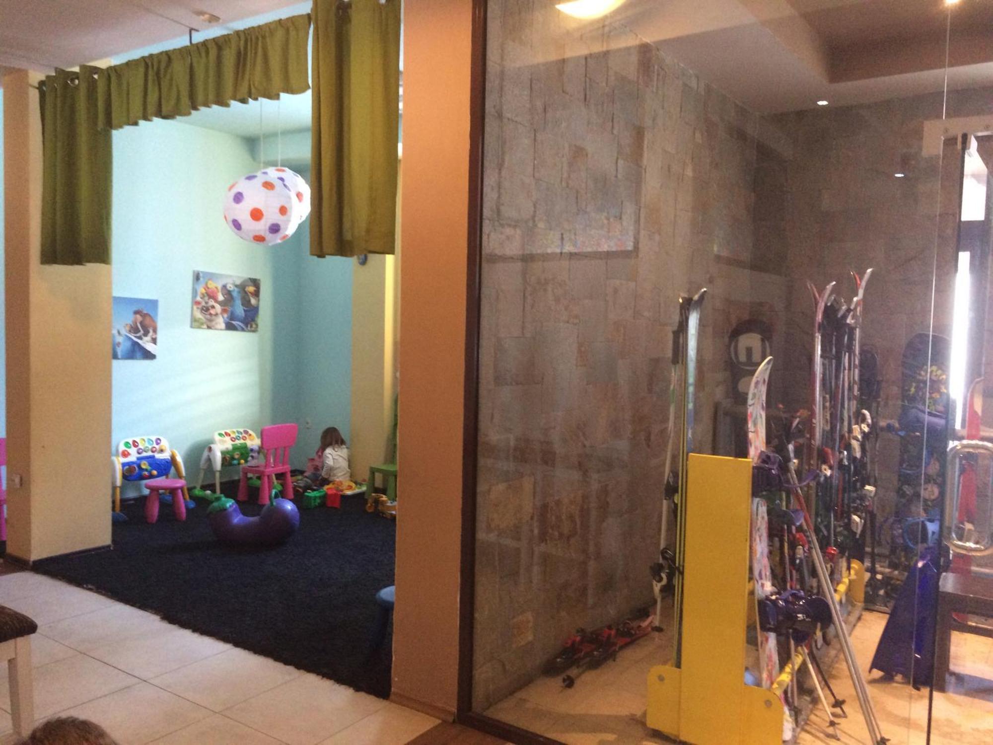 Stenata Huge Ski To Door Apartment パンポロボ エクステリア 写真