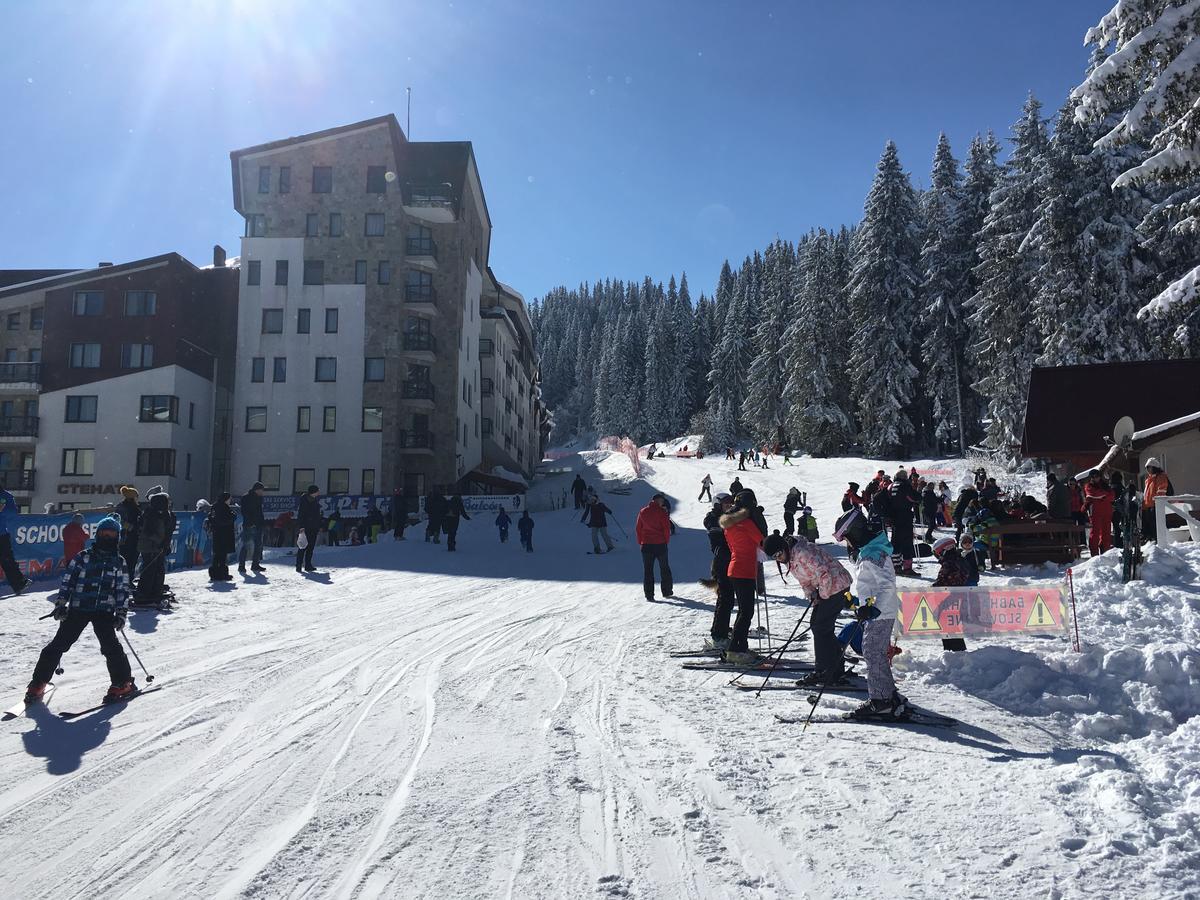 Stenata Huge Ski To Door Apartment パンポロボ エクステリア 写真